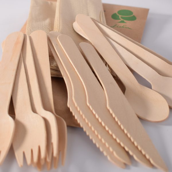 Набір одноразових столових приборів LISKO (4 виделки , 4 ложки , 4 ножі, 4 серветки)